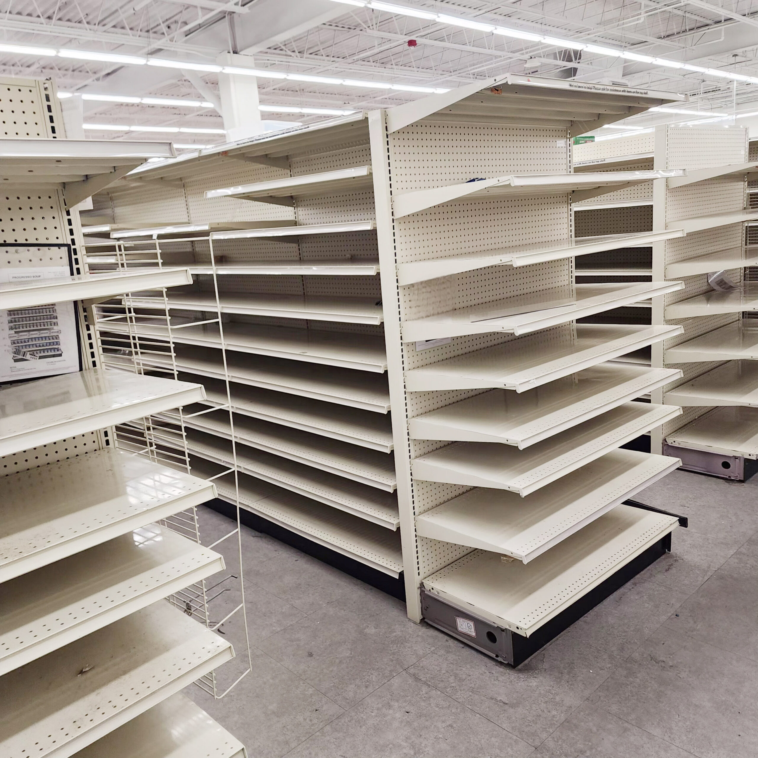 STORE FIXTURES NJ-16